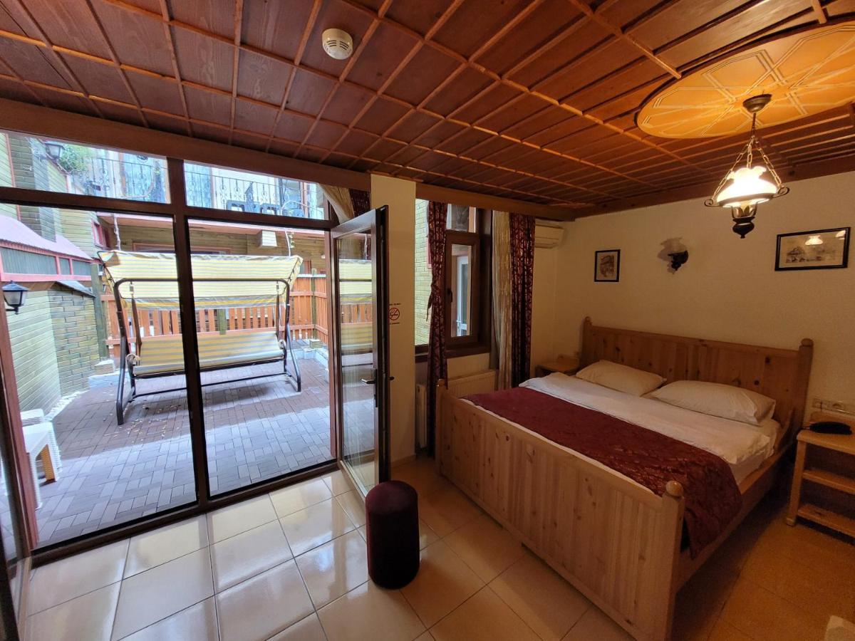 Saruhan Hotel Istanbul Exterior photo