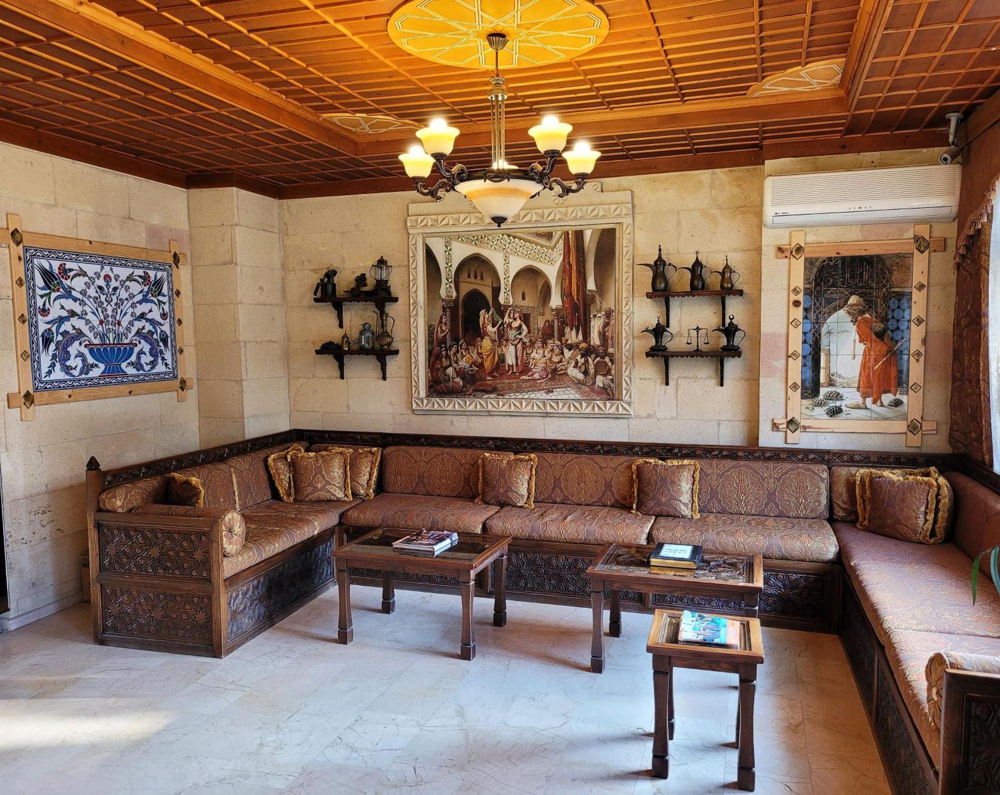 Saruhan Hotel Istanbul Exterior photo