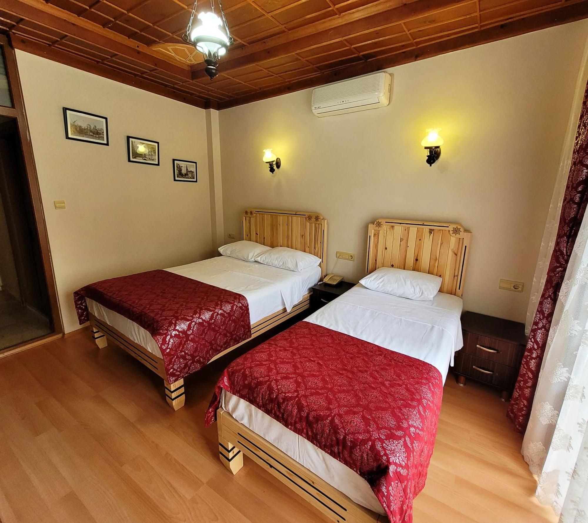 Saruhan Hotel Istanbul Exterior photo